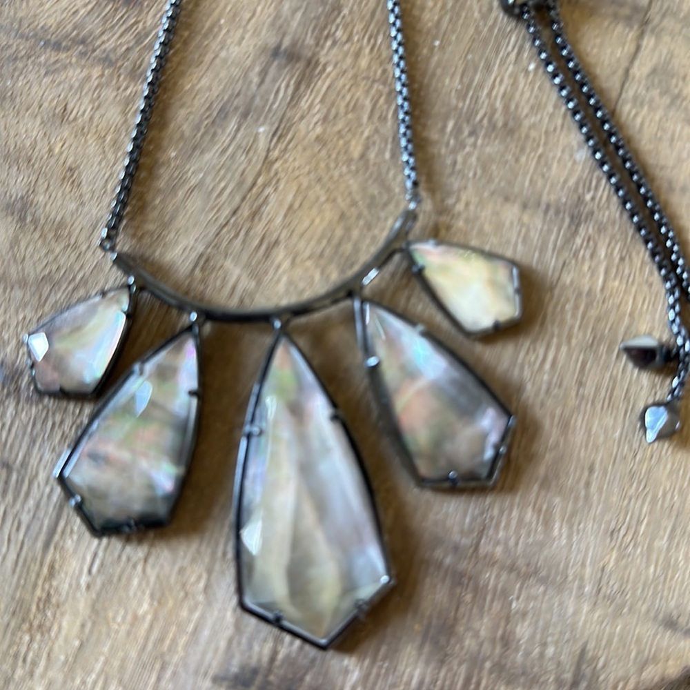Kendra scott Rhyan black iridescent pearl gunmetal statement necklace